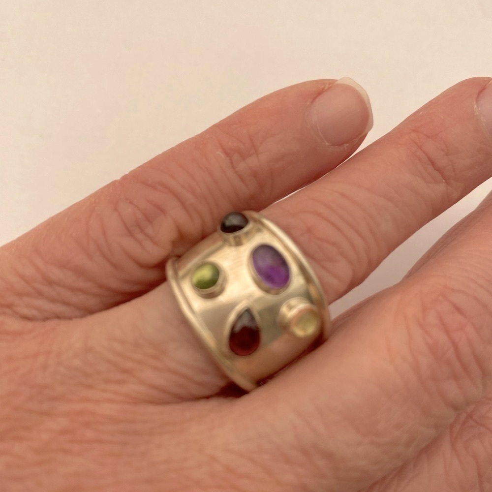 Sterling Silver ring with 5 semiprecious stones - Picture 2 of 6